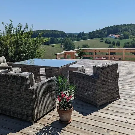 Ursteirerhof - Familie Kerschbaumer 4*