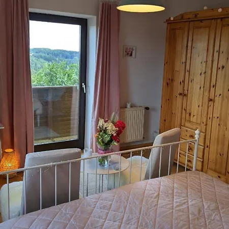 Ursteirerhof - Familie Kerschbaumer Paalsdorf