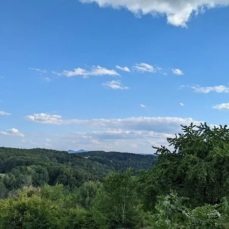 Ursteirerhof - Familie Kerschbaumer Paalsdorf