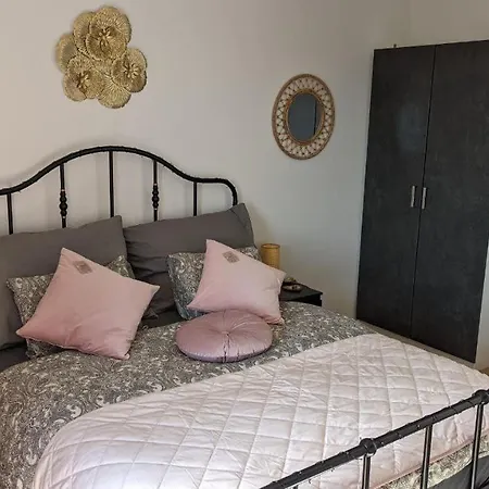 Ursteirerhof - Familie Kerschbaumer Bed & Breakfast 4*