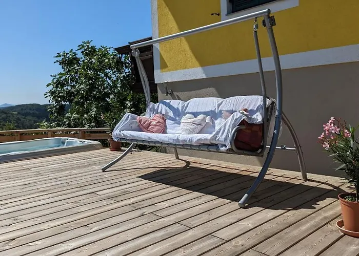 Ursteirerhof - Familie Kerschbaumer 4*