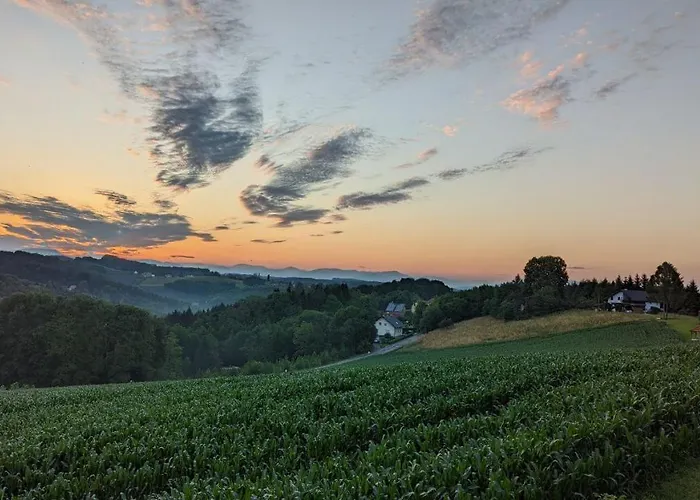 Ursteirerhof - Familie Kerschbaumer Bed & Breakfast Paalsdorf