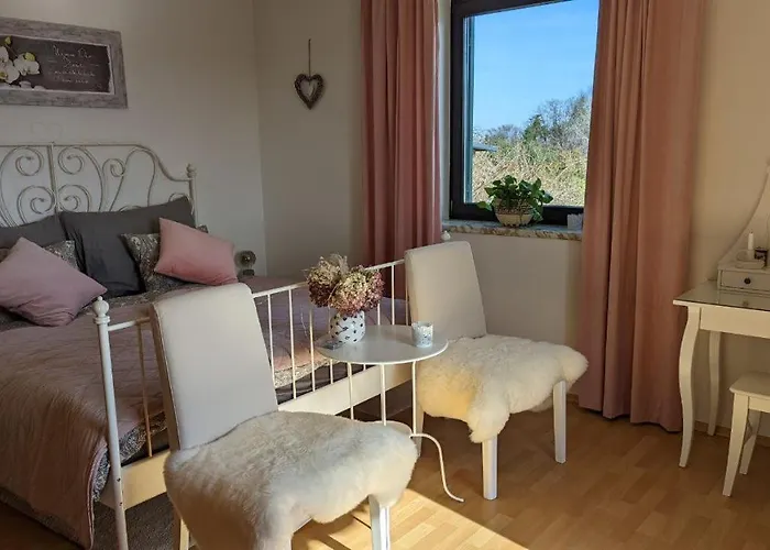 Bed & Breakfast Ursteirerhof - Familie Kerschbaumer 4*